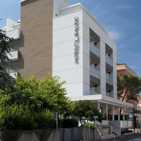 Hotel Baltic Rimini Bagian luar foto
