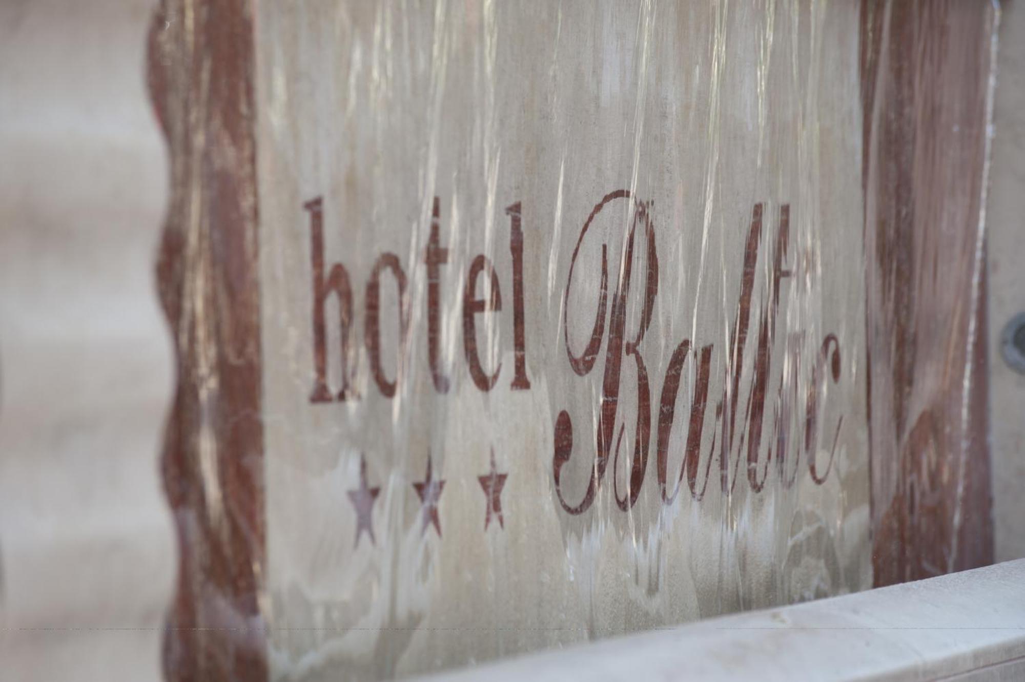 Hotel Baltic Rimini Bagian luar foto
